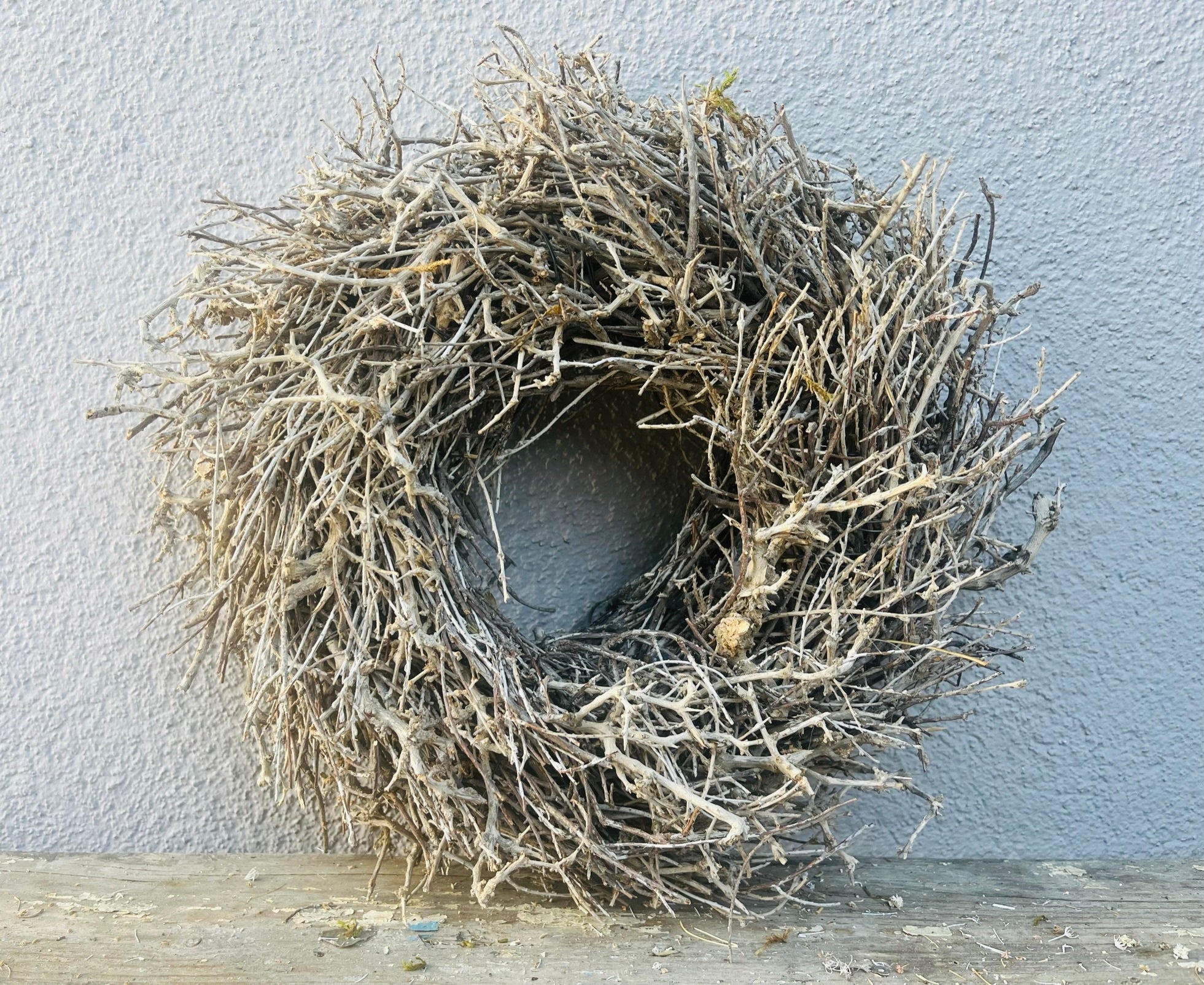 Natürliche Schönheit: Wilder Bonsai-Kranz aus Ästen in 28 cm und 48 cm - NordsHunger