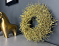 Bild in Galerie-Betrachter laden, Eleganter Wandkranz Türkranz Adventskranz Weihnachtskranz , Gold, Asparagus-Kranz 25 cm Durchmesser - Kranzshop
